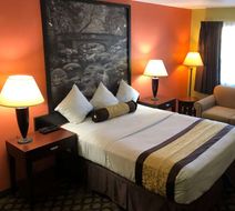 Super 8 Ontario Room