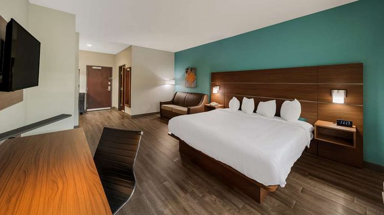 Best Western Bowie Inn & Suites Room