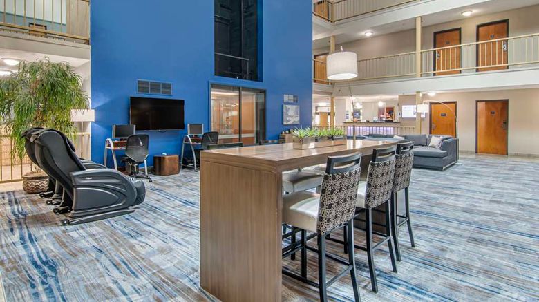 <b>Best Western On the River Lobby</b>. Images powered by <a href="https://iceportal.shijigroup.com/" title="IcePortal" target="_blank">IcePortal</a>.