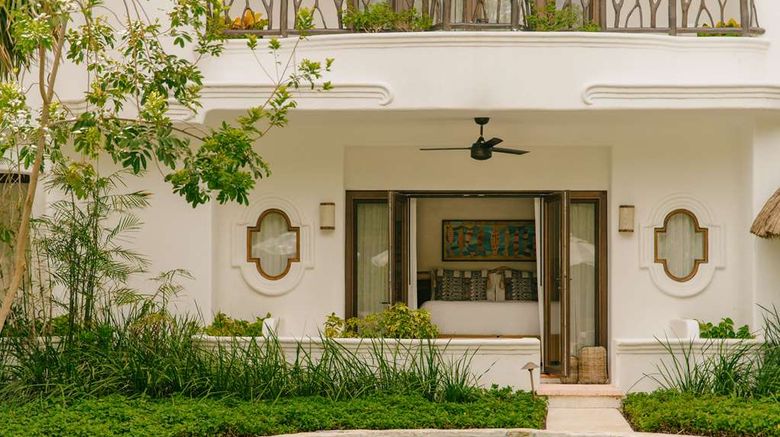 <b>Maroma, A Belmond Hotel Room</b>. Images powered by <a href="https://iceportal.shijigroup.com/" title="IcePortal" target="_blank">IcePortal</a>.