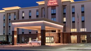 Hampton Inn & Suites Albuquerque Airport