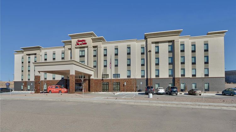Hampton Inn & Suites Albuquerque Airport Exterior