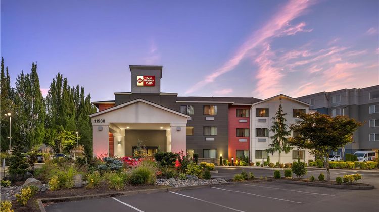 Best Western Plus Portland Airport Hotel Exterior