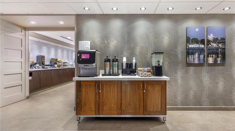 Best Western Plus Portland Airport Hotel Restaurant