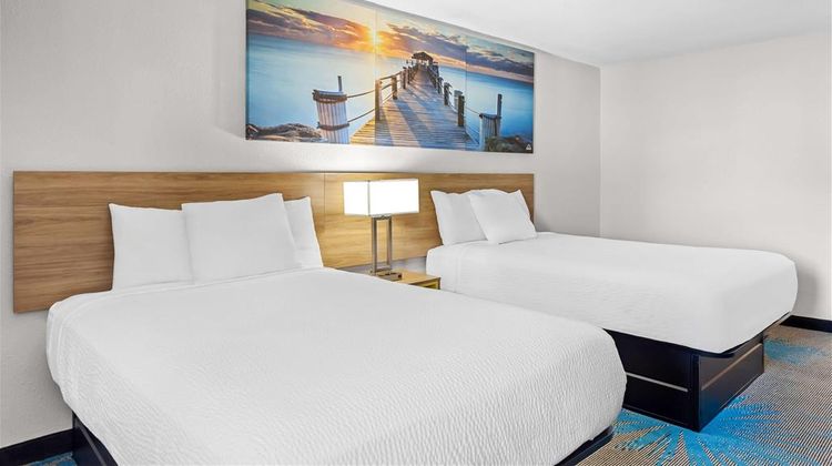 Days Inn Huntington Room