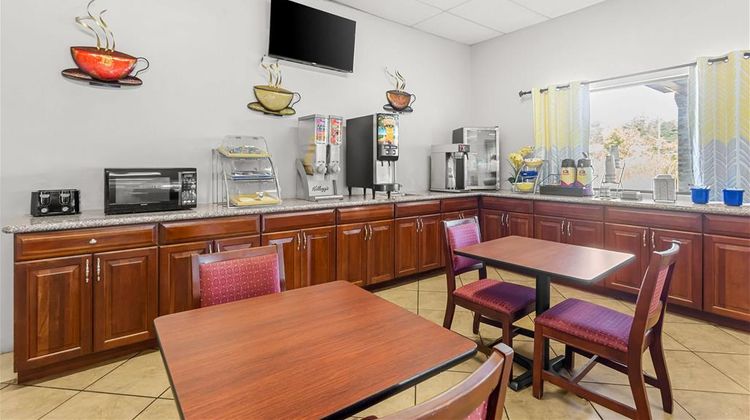 Days Inn Huntington Restaurant