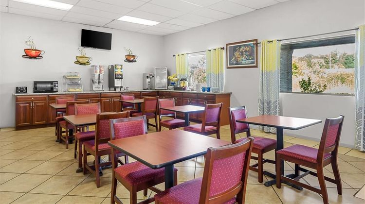 Days Inn Huntington Restaurant