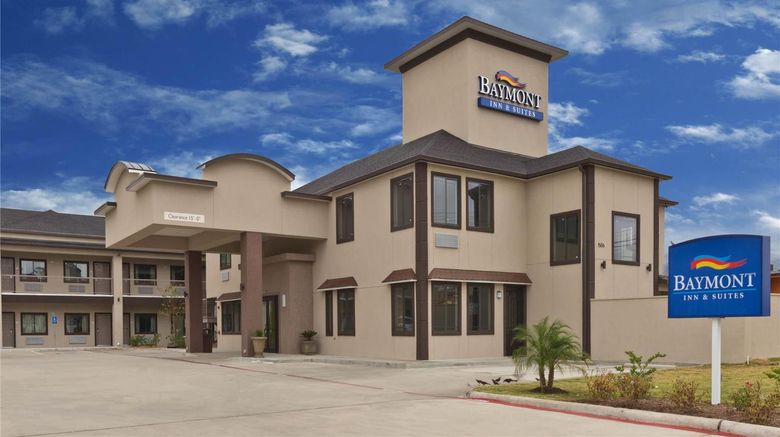 <b>Baymont Inn/Suites Bryan College Station Exterior</b>. Images powered by <a href="https://iceportal.shijigroup.com/" title="IcePortal" target="_blank">IcePortal</a>.