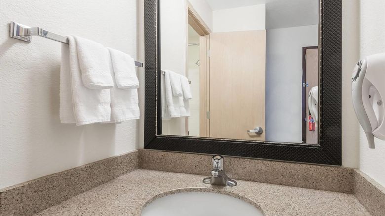 <b>Baymont Inn & Suites Santa Fe Room</b>. Images powered by <a href="https://iceportal.shijigroup.com/" title="IcePortal" target="_blank">IcePortal</a>.