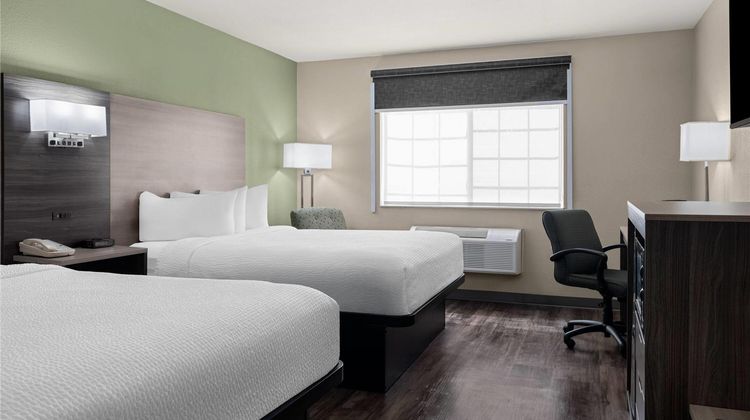 Baymont Inn & Suites Santa Fe Room