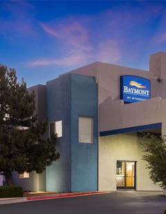 Baymont Inn & Suites Santa Fe
