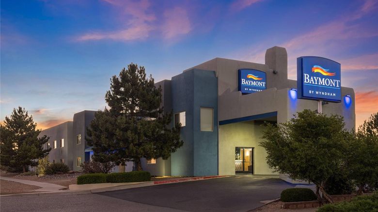 <b>Baymont Inn & Suites Santa Fe Exterior</b>. Images powered by <a href="https://iceportal.shijigroup.com/" title="IcePortal" target="_blank">IcePortal</a>.