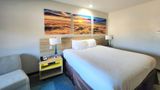 <b>Days Inn & Suites Katy Room</b>. Images powered by <a href="https://iceportal.shijigroup.com/" title="IcePortal" target="_blank">IcePortal</a>.