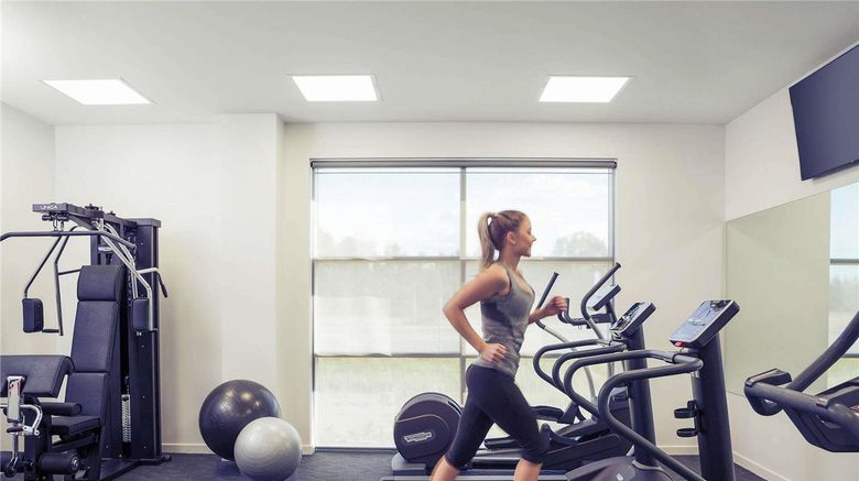 <b>Mercure Newcastle Airport Health</b>. Images powered by <a href="https://iceportal.shijigroup.com/" title="IcePortal" target="_blank">IcePortal</a>.