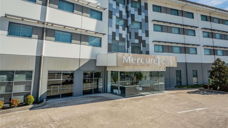 <b>Mercure Newcastle Airport Exterior</b>. Images powered by <a href="https://iceportal.shijigroup.com/" title="IcePortal" target="_blank">IcePortal</a>.