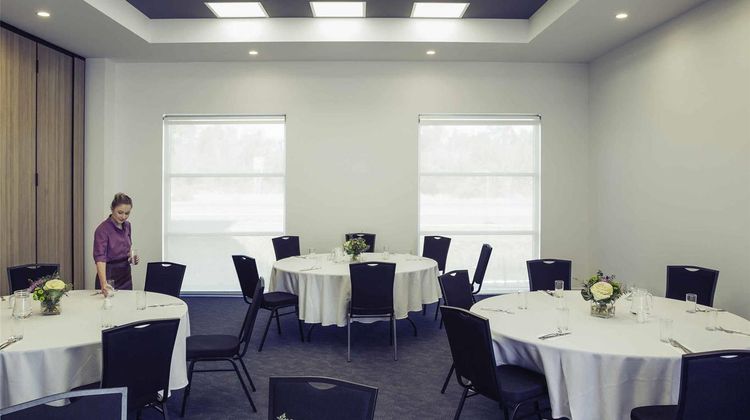 Mercure Newcastle Airport Meeting