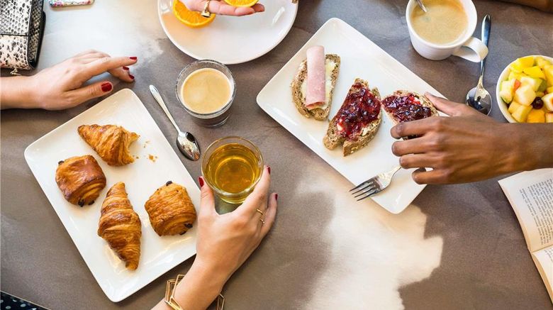 <b>Ibis Styles Paris CDG Airport Restaurant</b>. Images powered by <a href="https://iceportal.shijigroup.com/" title="IcePortal" target="_blank">IcePortal</a>.