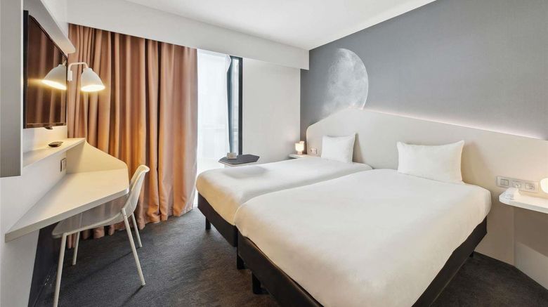 <b>Ibis Styles Paris CDG Airport Room</b>. Images powered by <a href="https://iceportal.shijigroup.com/" title="IcePortal" target="_blank">IcePortal</a>.