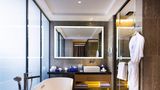Novotel Ningbo East Hotel Suite