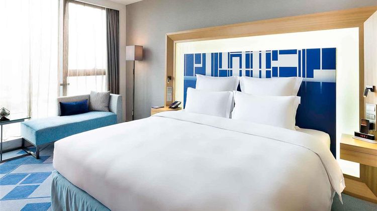 Novotel Ningbo East Hotel Room