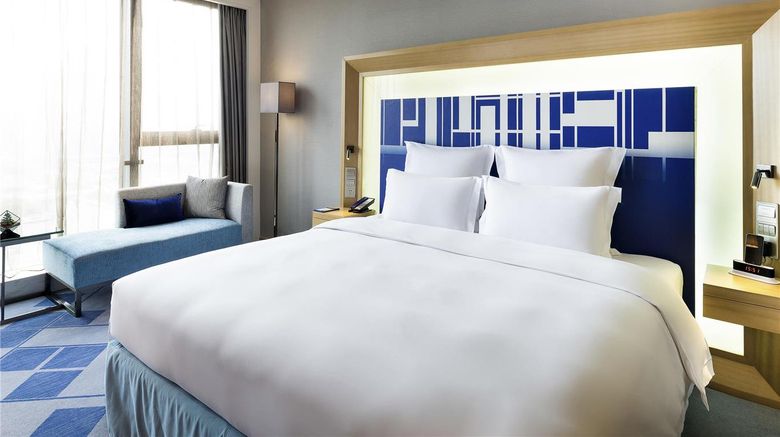 <b>Novotel Ningbo East Hotel Suite</b>. Images powered by <a href="https://iceportal.shijigroup.com/" title="IcePortal" target="_blank">IcePortal</a>.