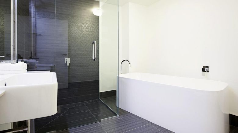 <b>Novotel New Plymouth Hobson Room</b>. Images powered by <a href="https://iceportal.shijigroup.com/" title="IcePortal" target="_blank">IcePortal</a>.