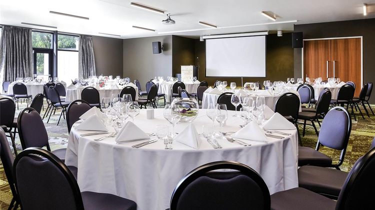 Novotel New Plymouth Hobson Meeting