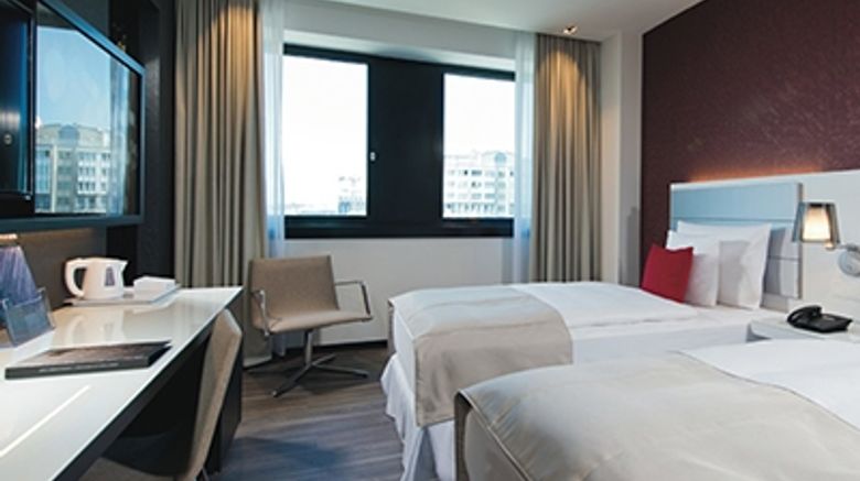 <b>Riu Plaza Berlin Room</b>. Images powered by <a href="https://iceportal.shijigroup.com/" title="IcePortal" target="_blank">IcePortal</a>.