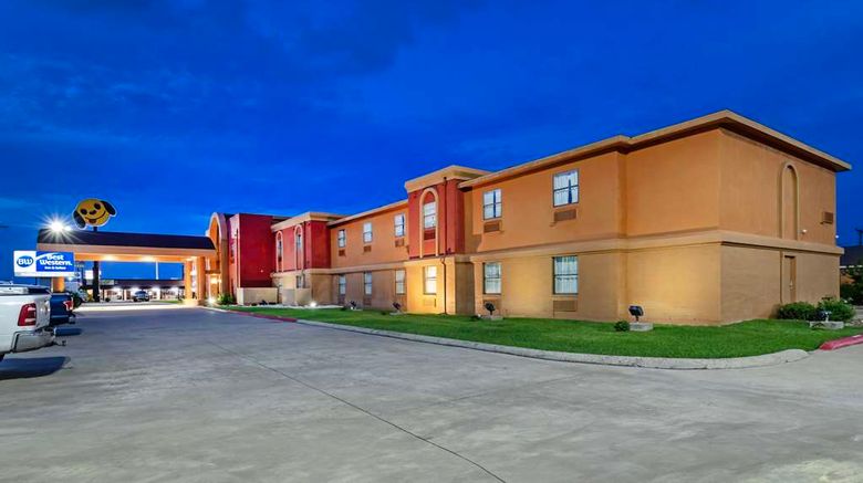 <b>Best Western NW Corpus Christi Inn/Stes Exterior</b>. Images powered by <a href="https://iceportal.shijigroup.com/" title="IcePortal" target="_blank">IcePortal</a>.