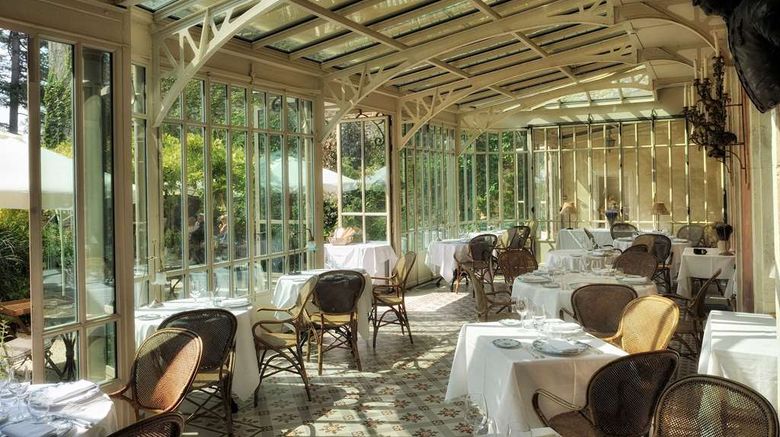 <b>Le Clair de la Plume Restaurant</b>. Images powered by <a href="https://iceportal.shijigroup.com/" title="IcePortal" target="_blank">IcePortal</a>.