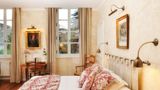 Le Clair de la Plume Room