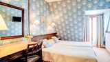 Hotel Le Clement Saint Germain Room