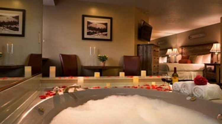 Postmarc Hotel & Spa Suites Suite