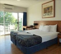 Cullen Bay Resorts Room