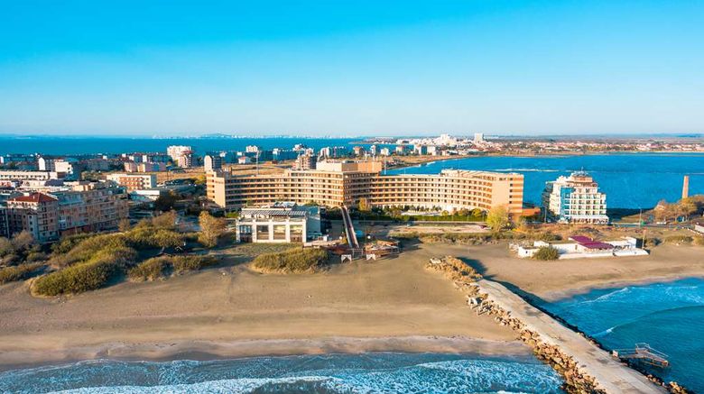 <b>Grand Hotel Pomorie Beach</b>. Images powered by <a href="https://iceportal.shijigroup.com/" title="IcePortal" target="_blank">IcePortal</a>.