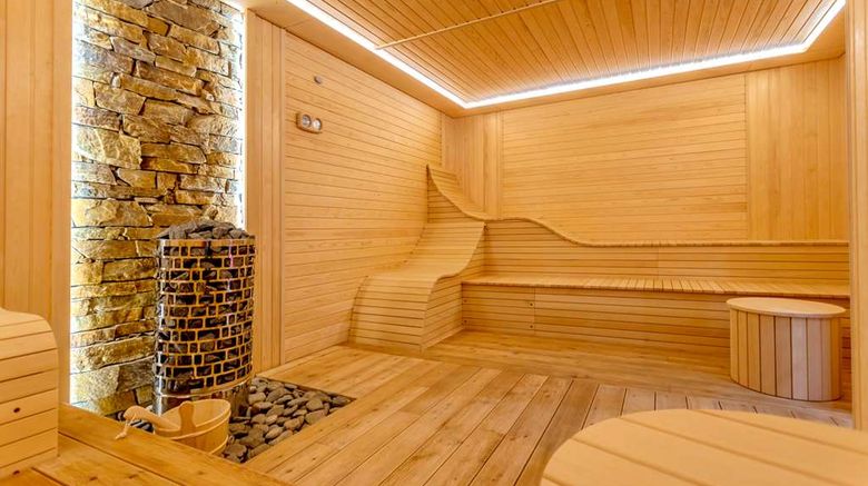 <b>Grand Hotel Pomorie Spa</b>. Images powered by <a href="https://iceportal.shijigroup.com/" title="IcePortal" target="_blank">IcePortal</a>.