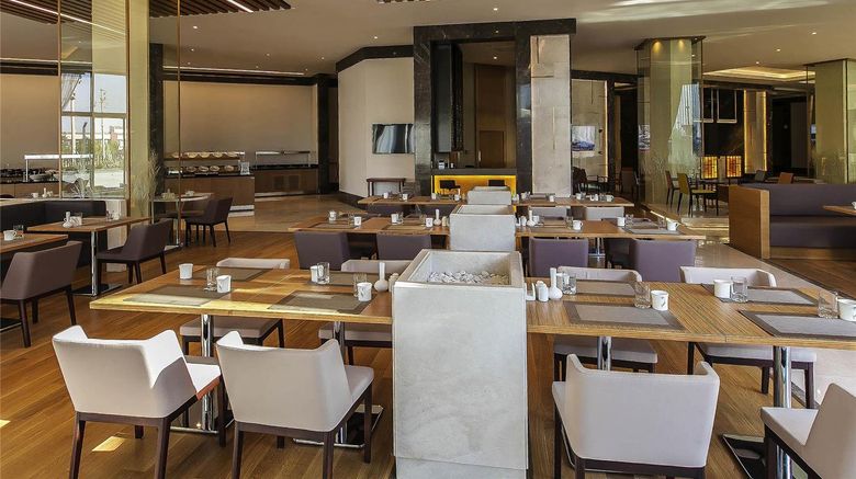 <b>Novotel Diyarbakir Hotel Restaurant</b>. Images powered by <a href="https://iceportal.shijigroup.com/" title="IcePortal" target="_blank">IcePortal</a>.
