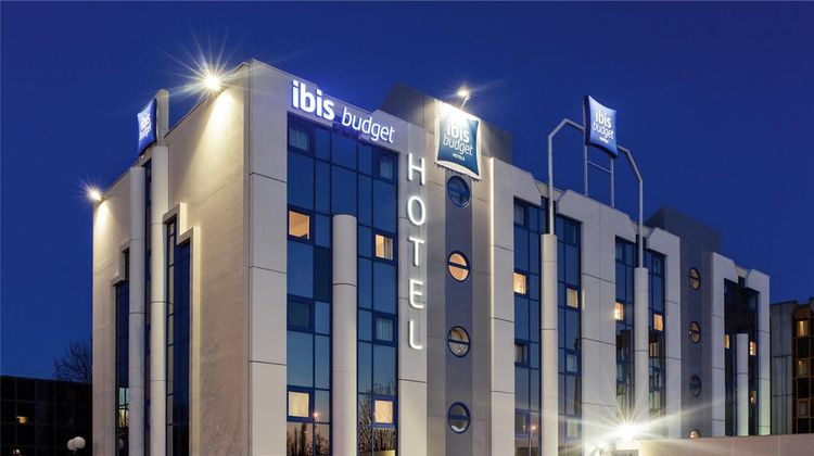 Ibis Budget Grigny Centre Exterior