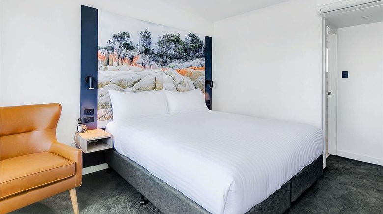 <b>Mercure Launceston Room</b>. Images powered by <a href="https://iceportal.shijigroup.com/" title="IcePortal" target="_blank">IcePortal</a>.