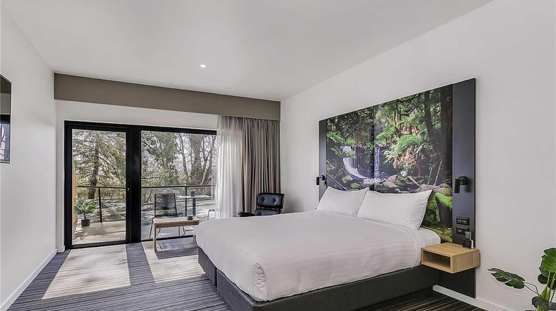 <b>Mercure Launceston Room</b>. Images powered by <a href="https://iceportal.shijigroup.com/" title="IcePortal" target="_blank">IcePortal</a>.