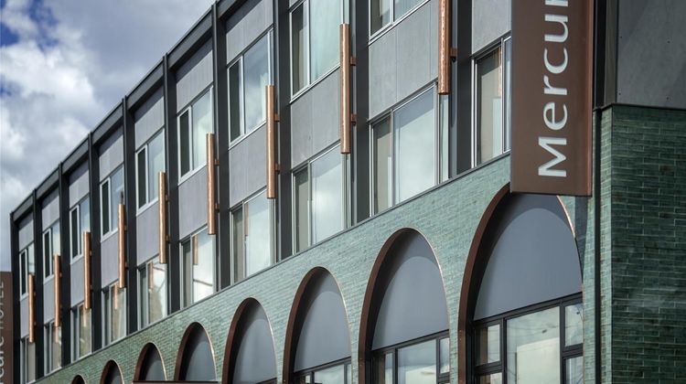 Mercure Launceston Exterior