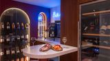 <b>Mercure Paris Pigalle Sacre Coeur Exterior</b>. Images powered by <a href="https://iceportal.shijigroup.com/" title="IcePortal" target="_blank">IcePortal</a>.