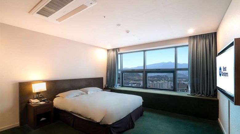 <b>Best Western Jeju Hotel Room</b>. Images powered by <a href="https://iceportal.shijigroup.com/" title="IcePortal" target="_blank">IcePortal</a>.