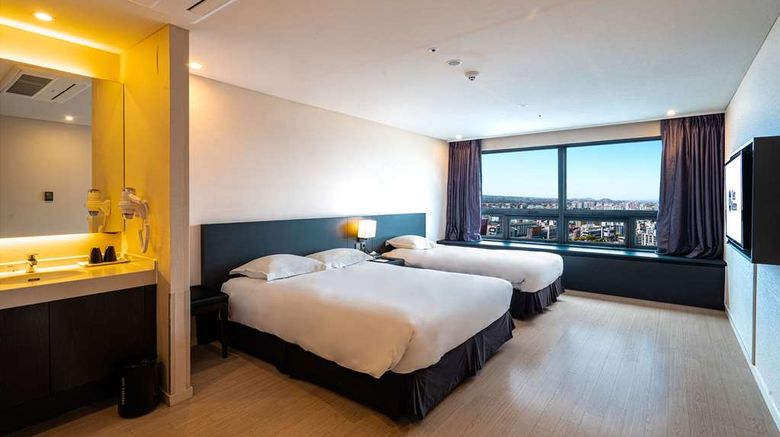 <b>Best Western Jeju Hotel Room</b>. Images powered by <a href="https://iceportal.shijigroup.com/" title="IcePortal" target="_blank">IcePortal</a>.