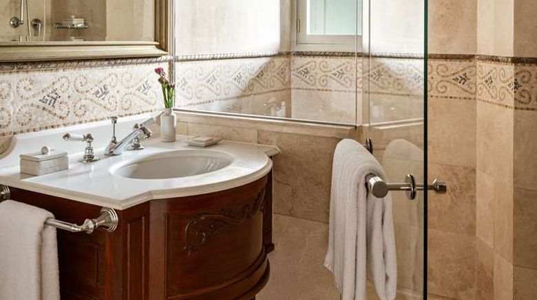 <b>Monasterio, A Belmond Hotel Suite</b>. Images powered by <a href="https://iceportal.shijigroup.com/" title="IcePortal" target="_blank">IcePortal</a>.