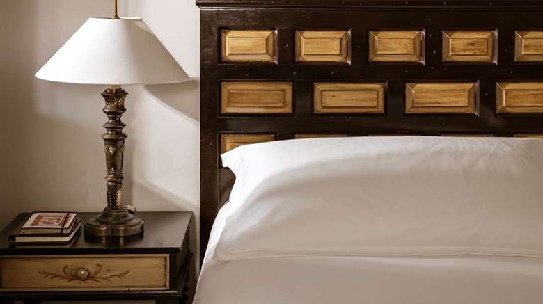 <b>Monasterio, A Belmond Hotel Room</b>. Images powered by <a href="https://iceportal.shijigroup.com/" title="IcePortal" target="_blank">IcePortal</a>.