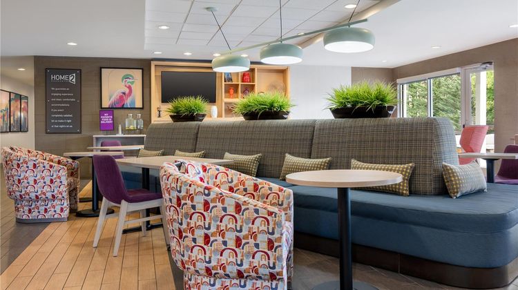 Home2 Suites by Hilton Atlanta South Lobby