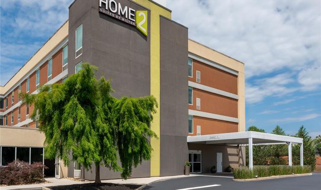 Home2 Suites by Hilton Atlanta South Exterior