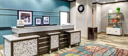 Hampton Inn Atlanta Perimeter Dunwoody Lobby
