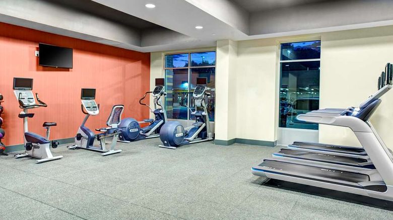 <b>Hampton Inn Atlanta Perimeter Dunwoody Health</b>. Images powered by <a href="https://iceportal.shijigroup.com/" title="IcePortal" target="_blank">IcePortal</a>.